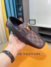 Picture of Louis Vuitton Shoes _SKULVsz38-44mnf041812110